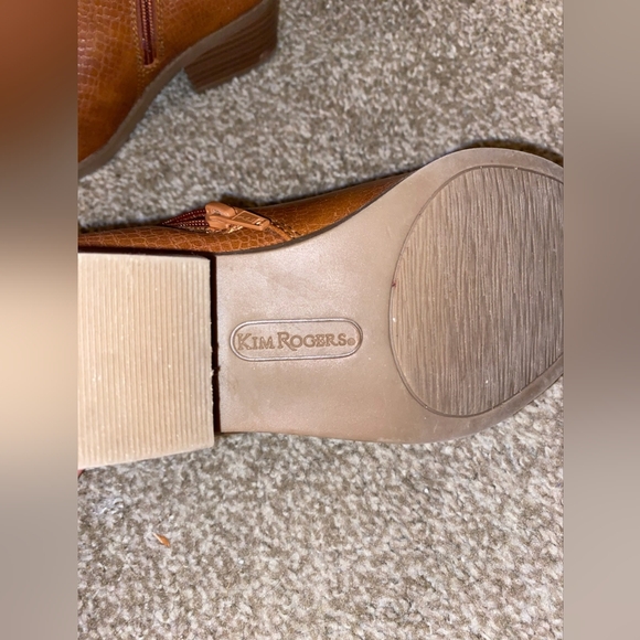 KIM ROGERS Leather Ankle Boots - Picture 2 of 3